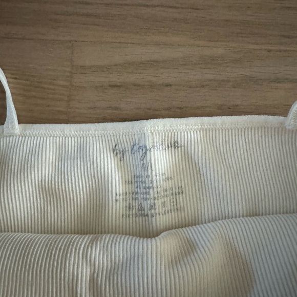 White Ribbed Crop Top - Picture 3 of 3